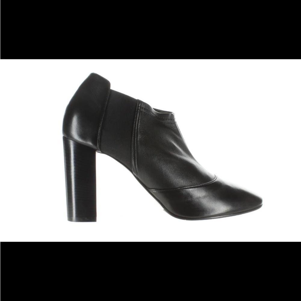 NIB Aquatalia Womens Valena Black Booties Size 11 retail $400